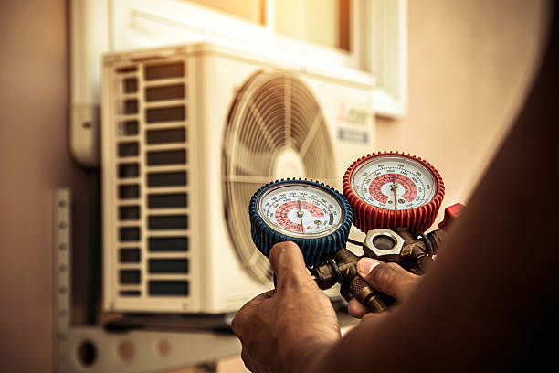 Professional Hvac Installation technician working in Sweet, ID